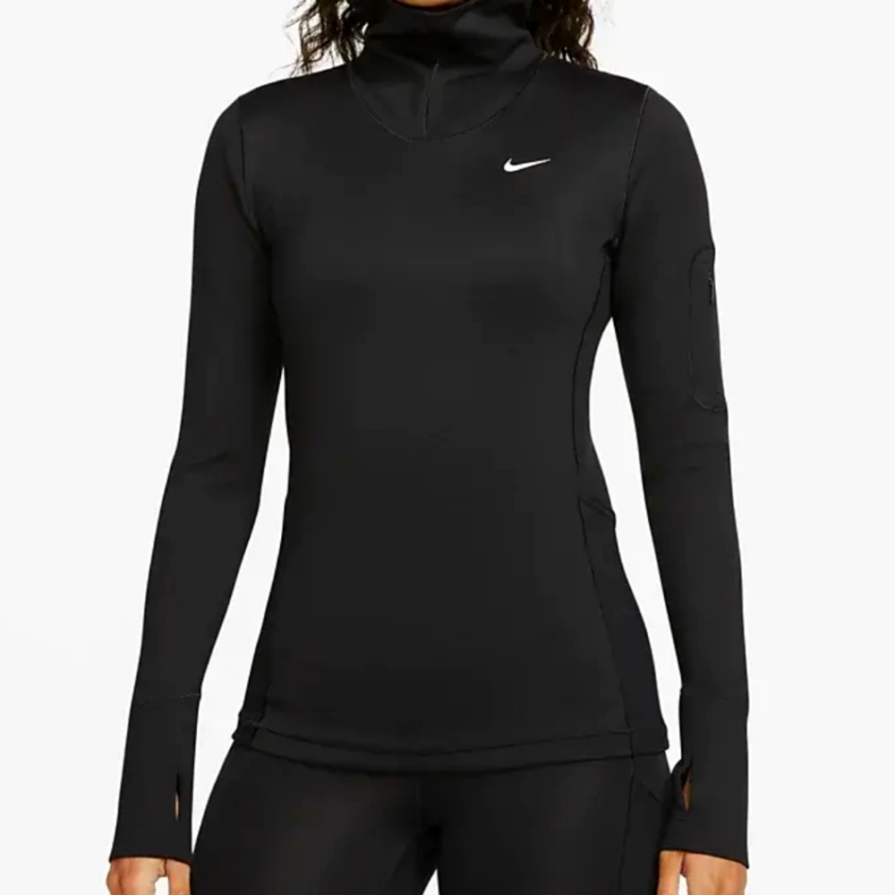Nike Women's Therma-Fit Slim Fit Training Top XS